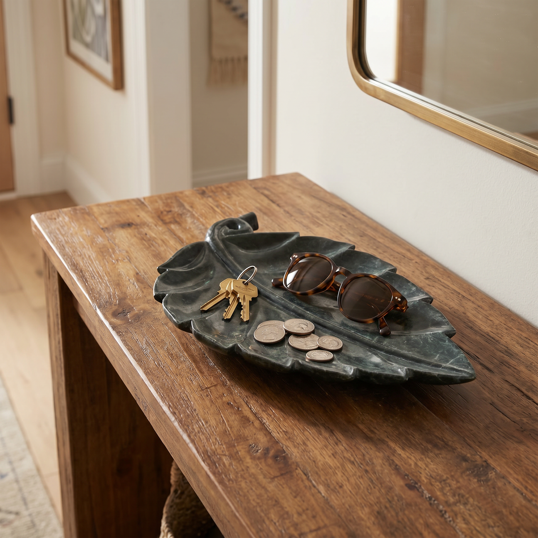 Leaf Shaped Decorative Serving Tray