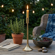 Linear Luxe Candle Accent