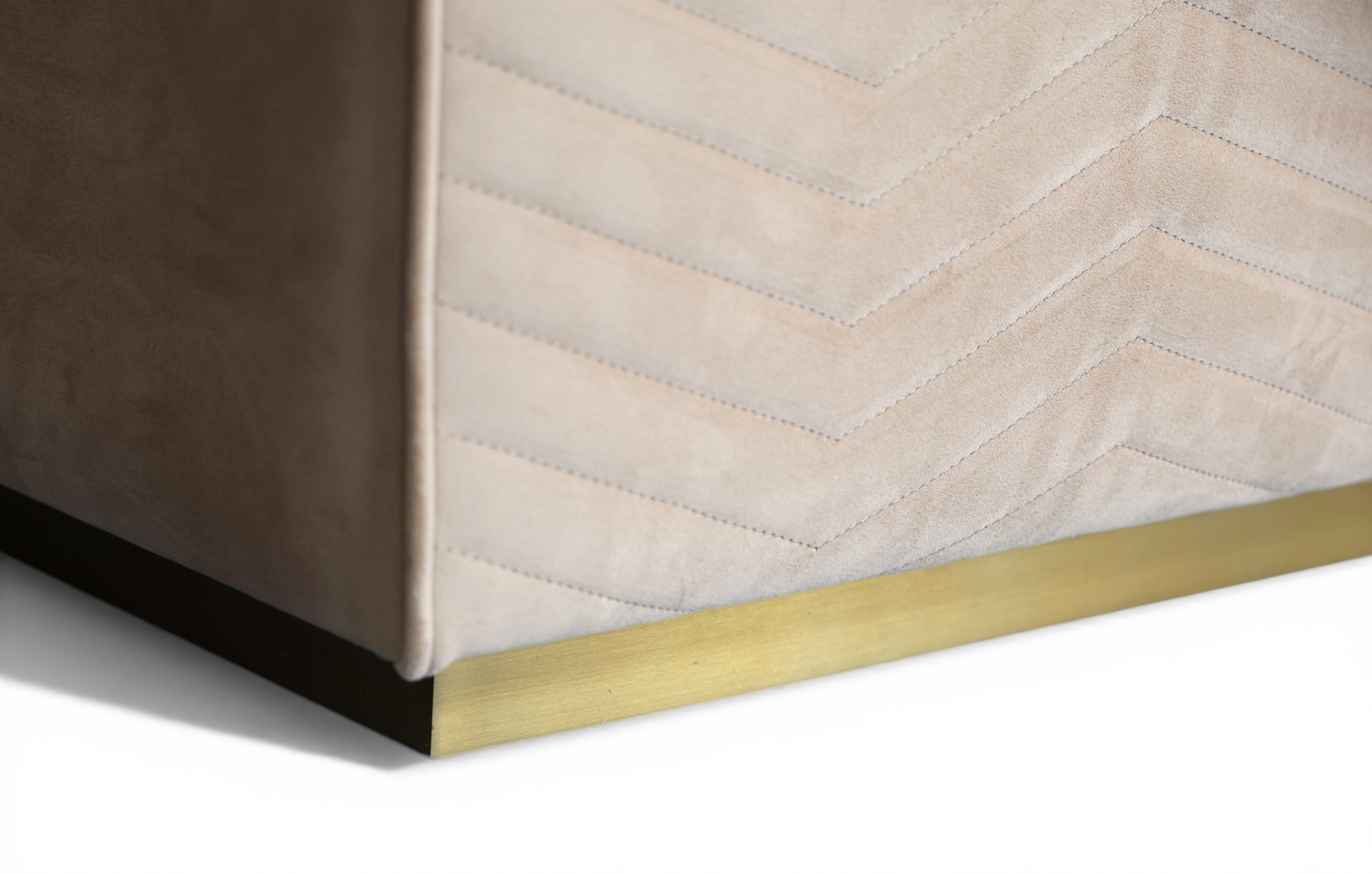 Lusso Chevron Seat
