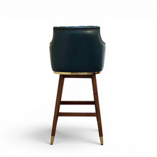 Windsor Luxe Counter Chair