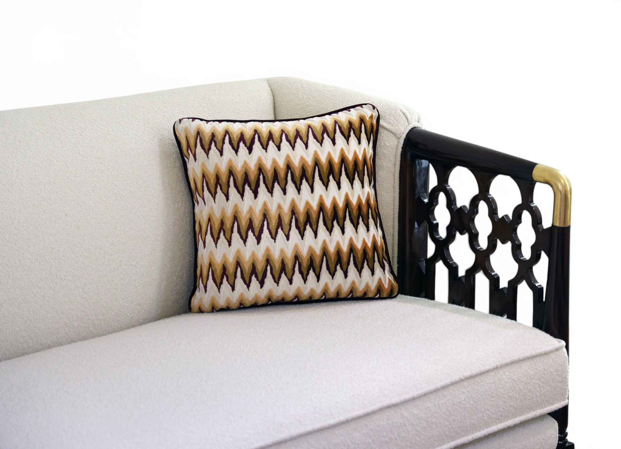 Casablanca Carved Lattice Sofa M