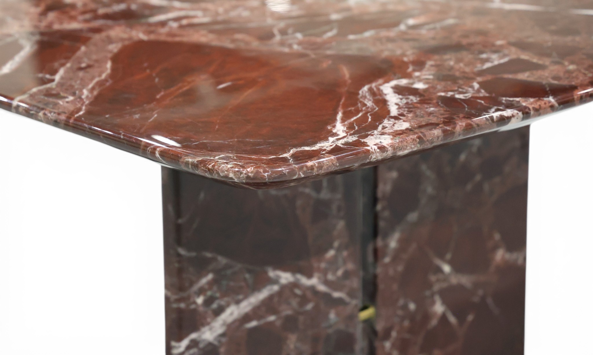 Rosso Levanto Dining Table