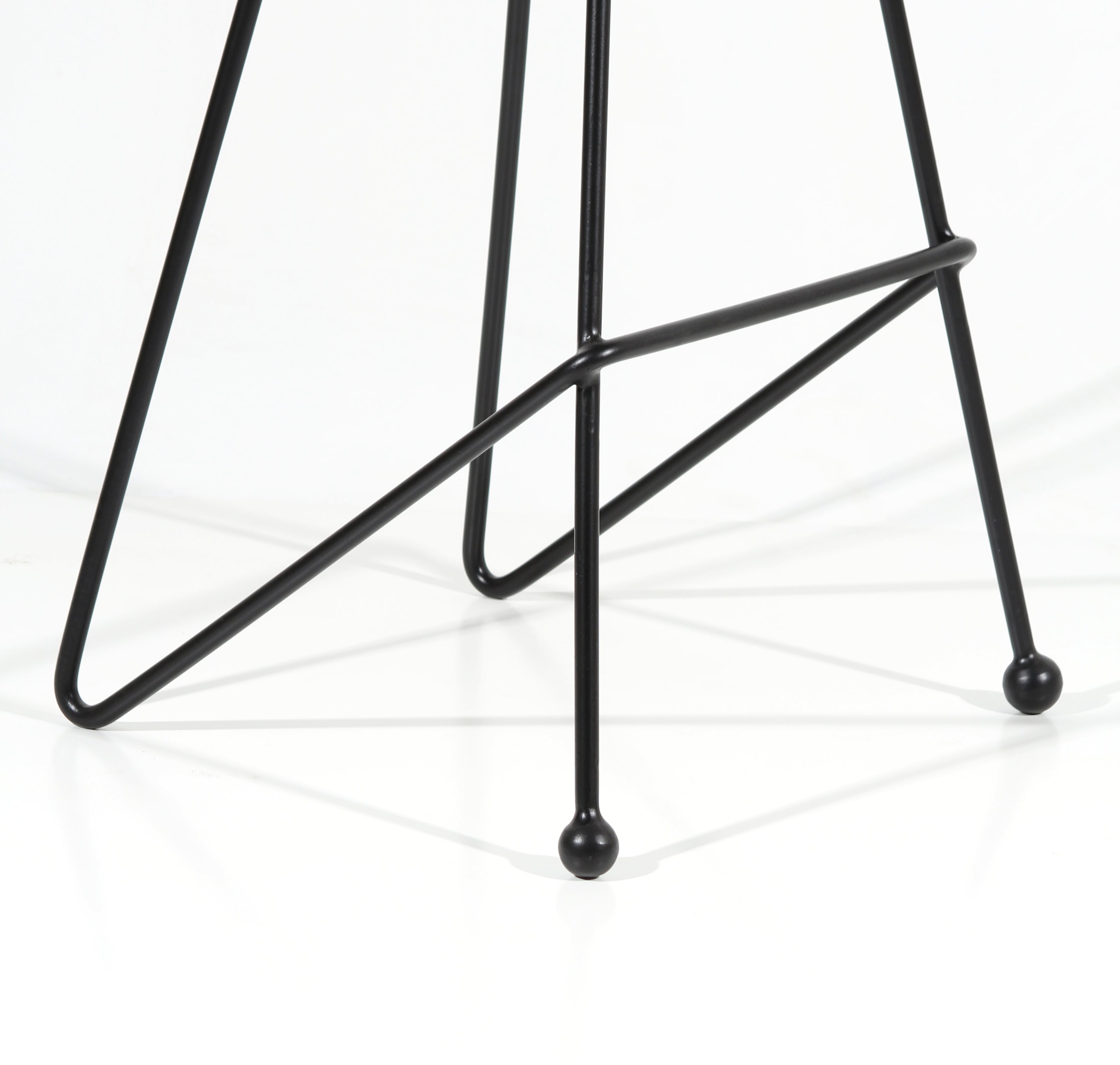 EdgeLift Bar Stool