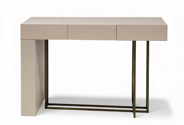Nova Writing Desk