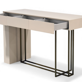 Nova Writing Desk