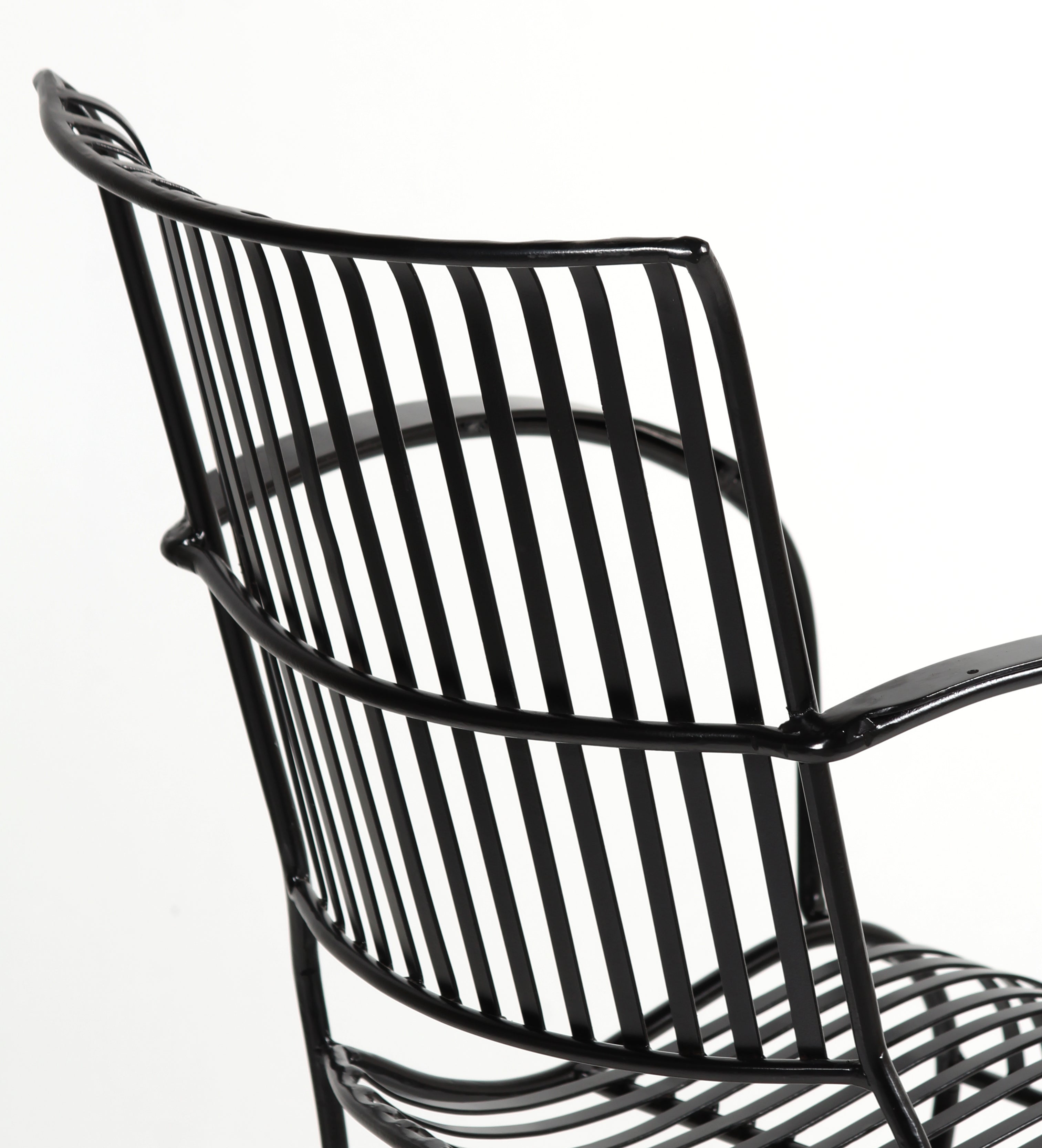 AeroLine Metal Chair