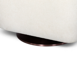 Aurelia 360° Swivel Lounge Chair
