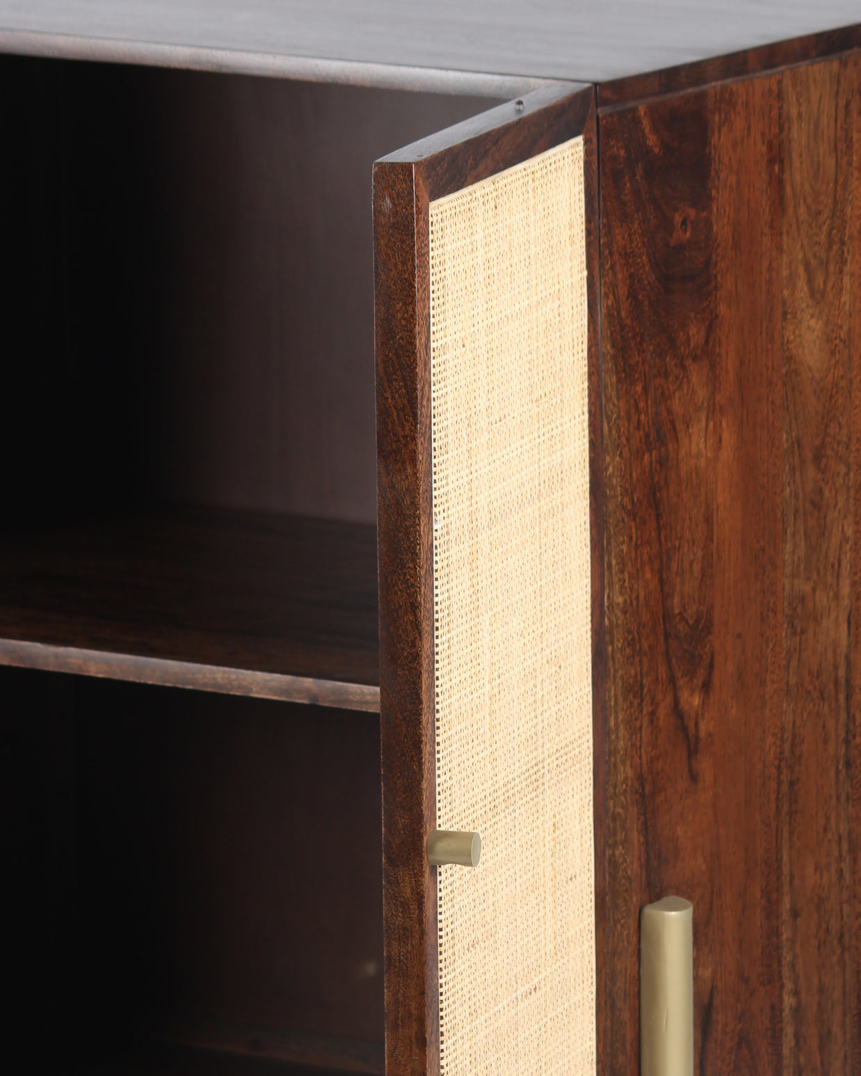 CaneAura Cabinet