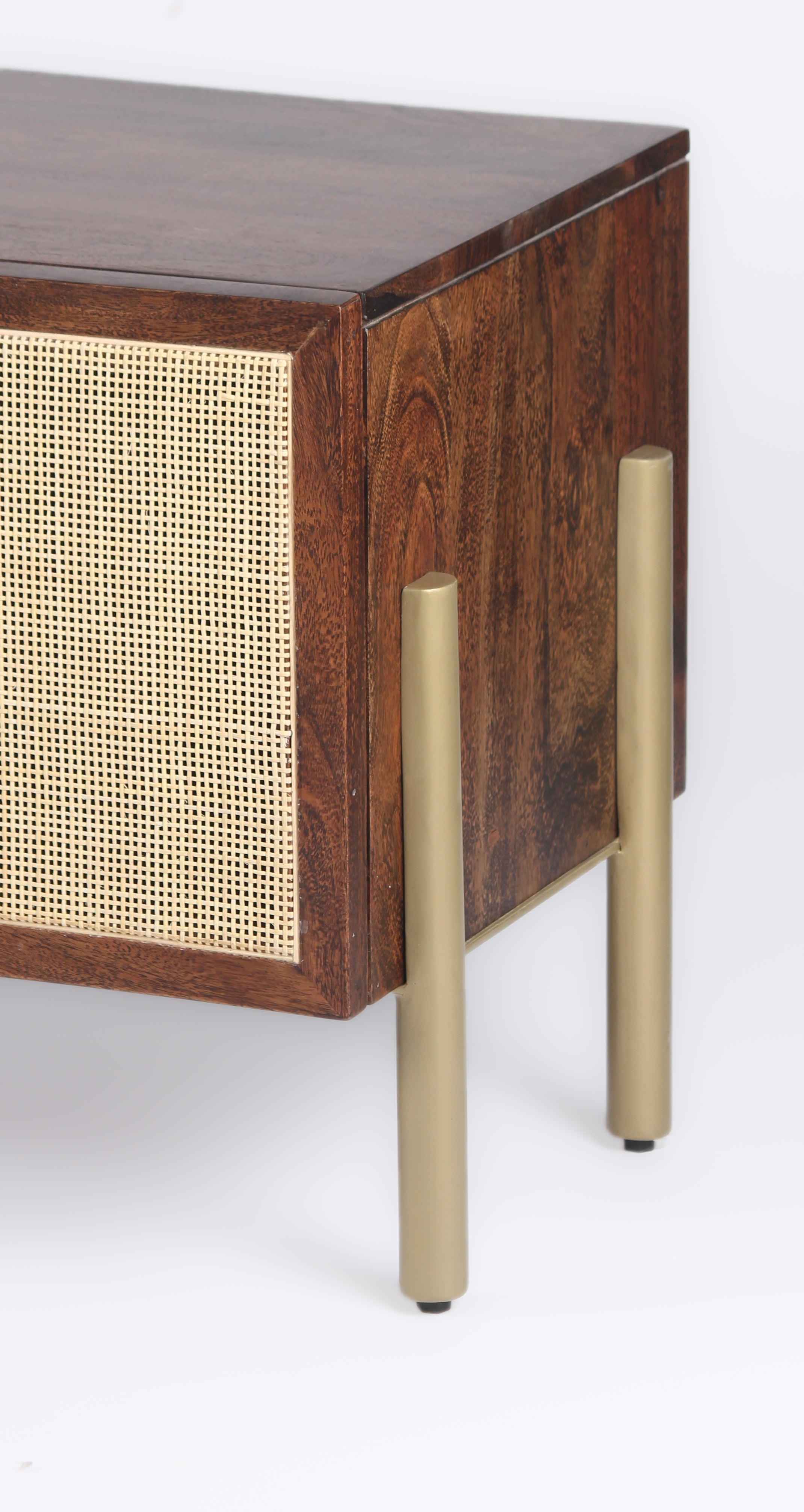 VistaWeave TV Unit