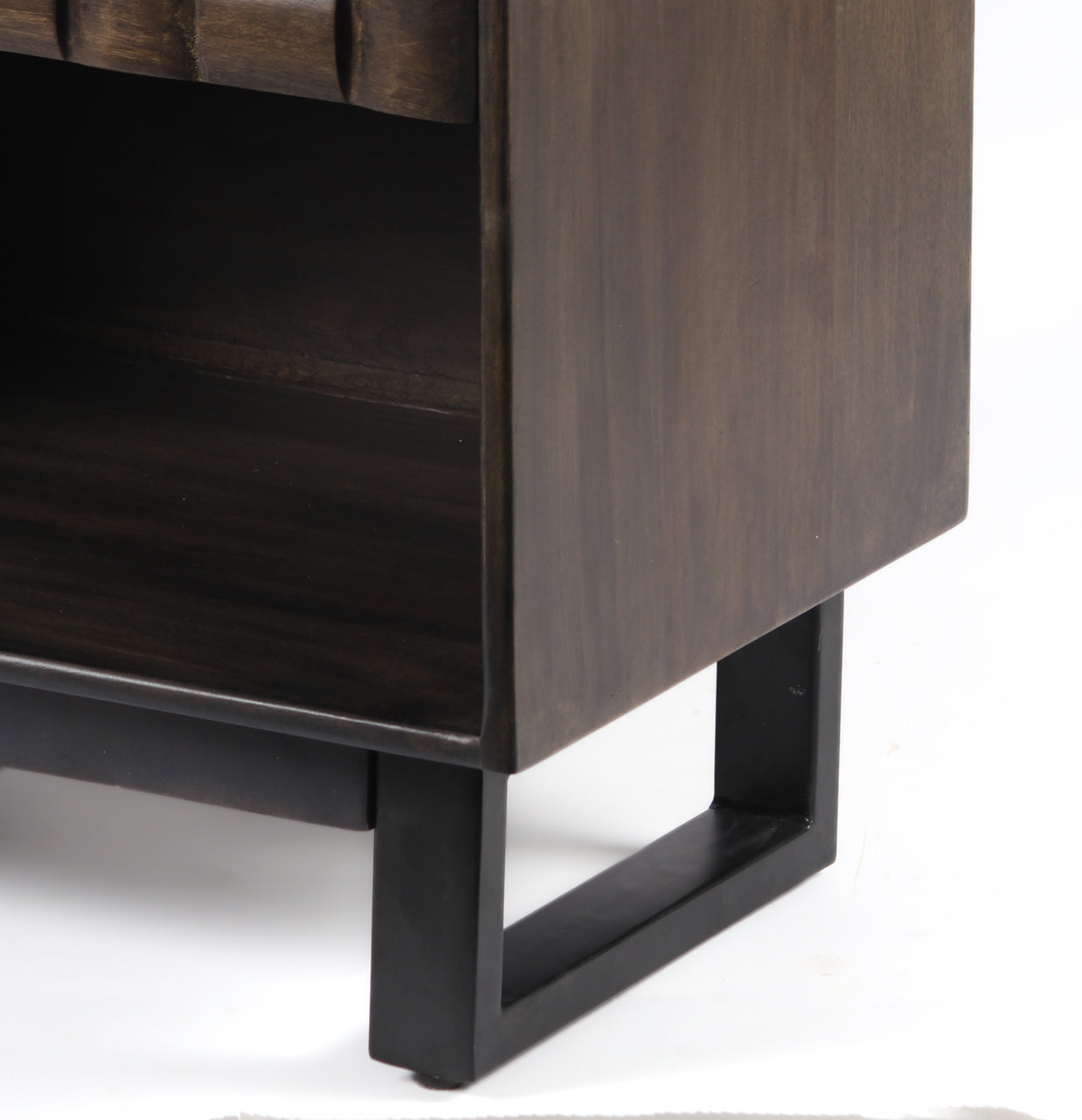 Bravion Bedside Table
