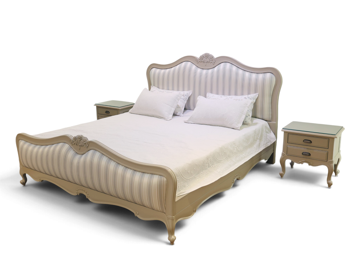 Belle Royale French Classic Bed