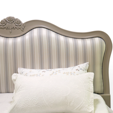 Belle Royale French Classic Bed
