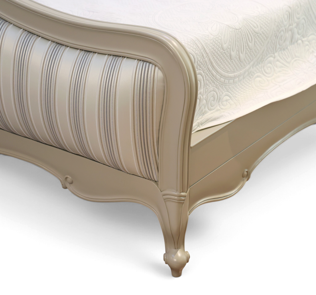 Belle Royale French Classic Bed