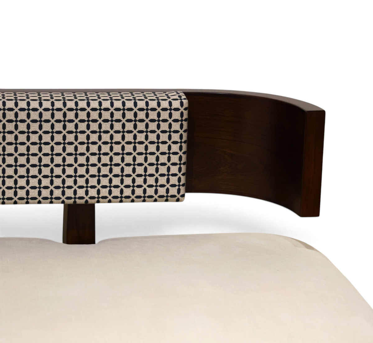 Aristo Curve Luxury Ottoman