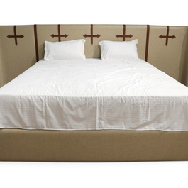 Marlowe Leatherette Strap Heritage Bed