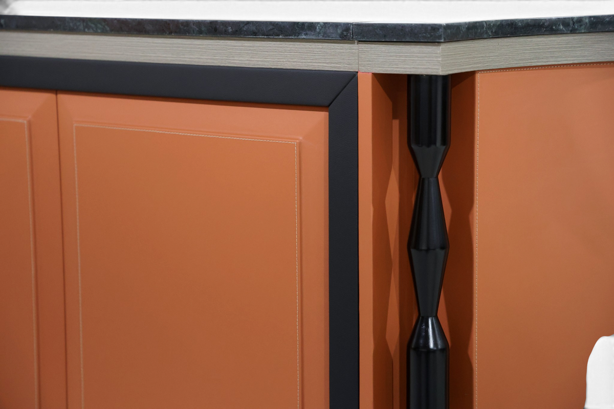 Regalia Grand Reception Counter