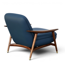 Avelor Luxe Lounge Chair