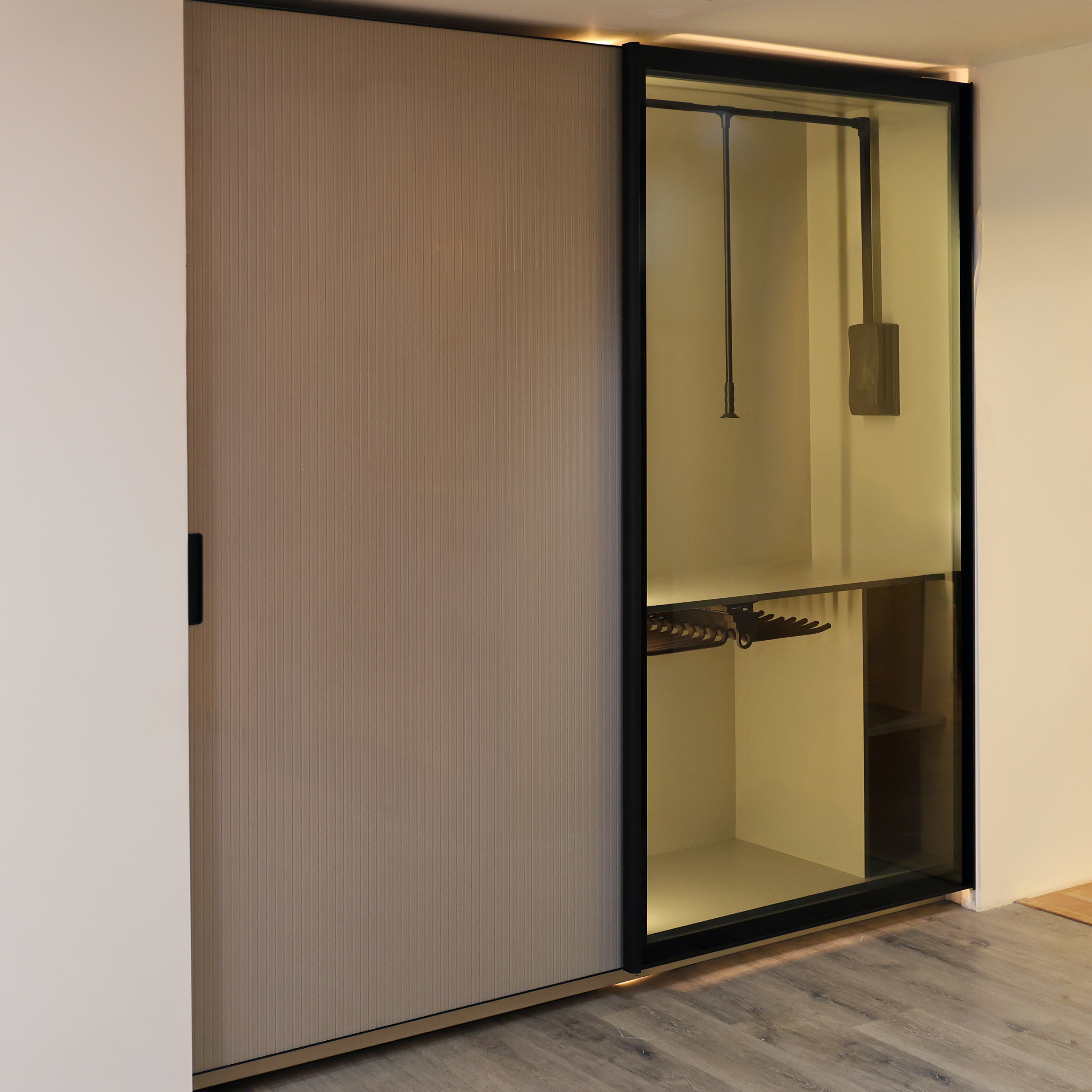 Vertex Luxe Sliding Wardrobe