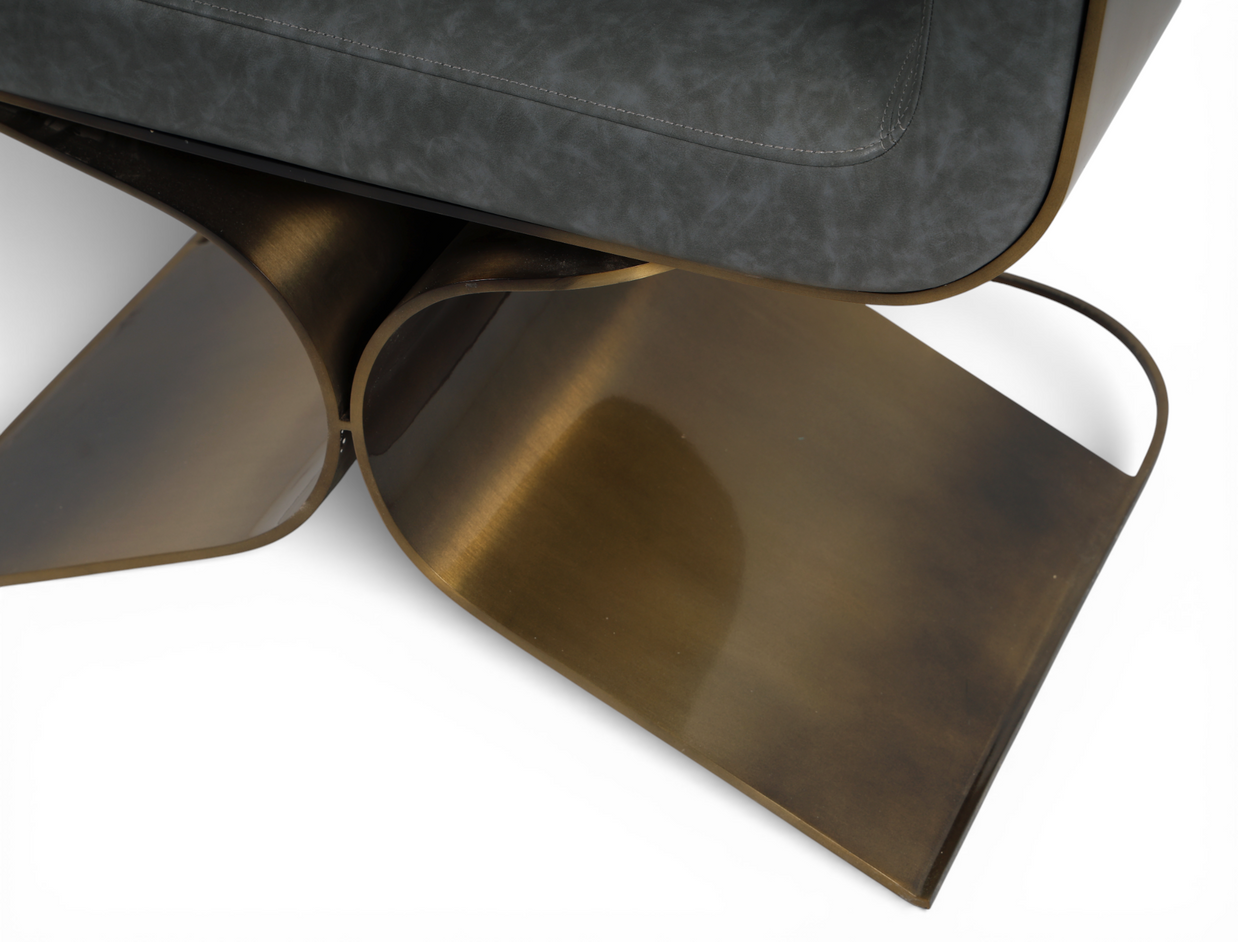 Cavello Axis Chair