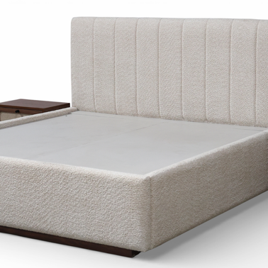 Monarch Crest Bed