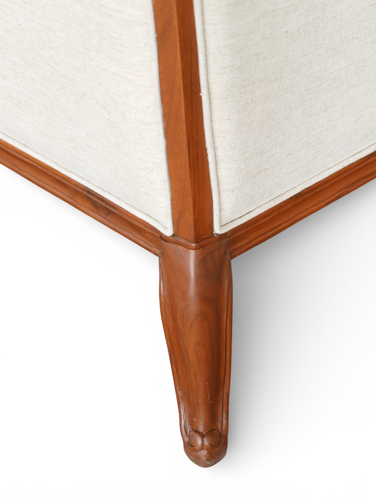 Heritage Crest Armchair