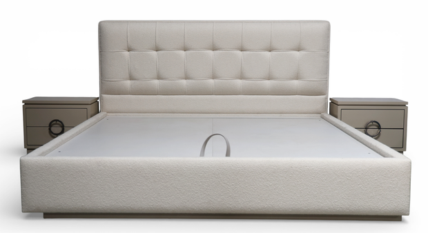 Grand Monarch Bed