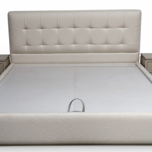 Grand Monarch Bed