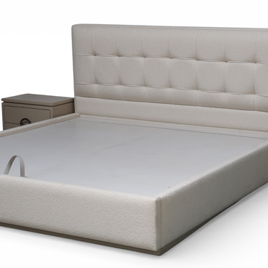 Grand Monarch Bed