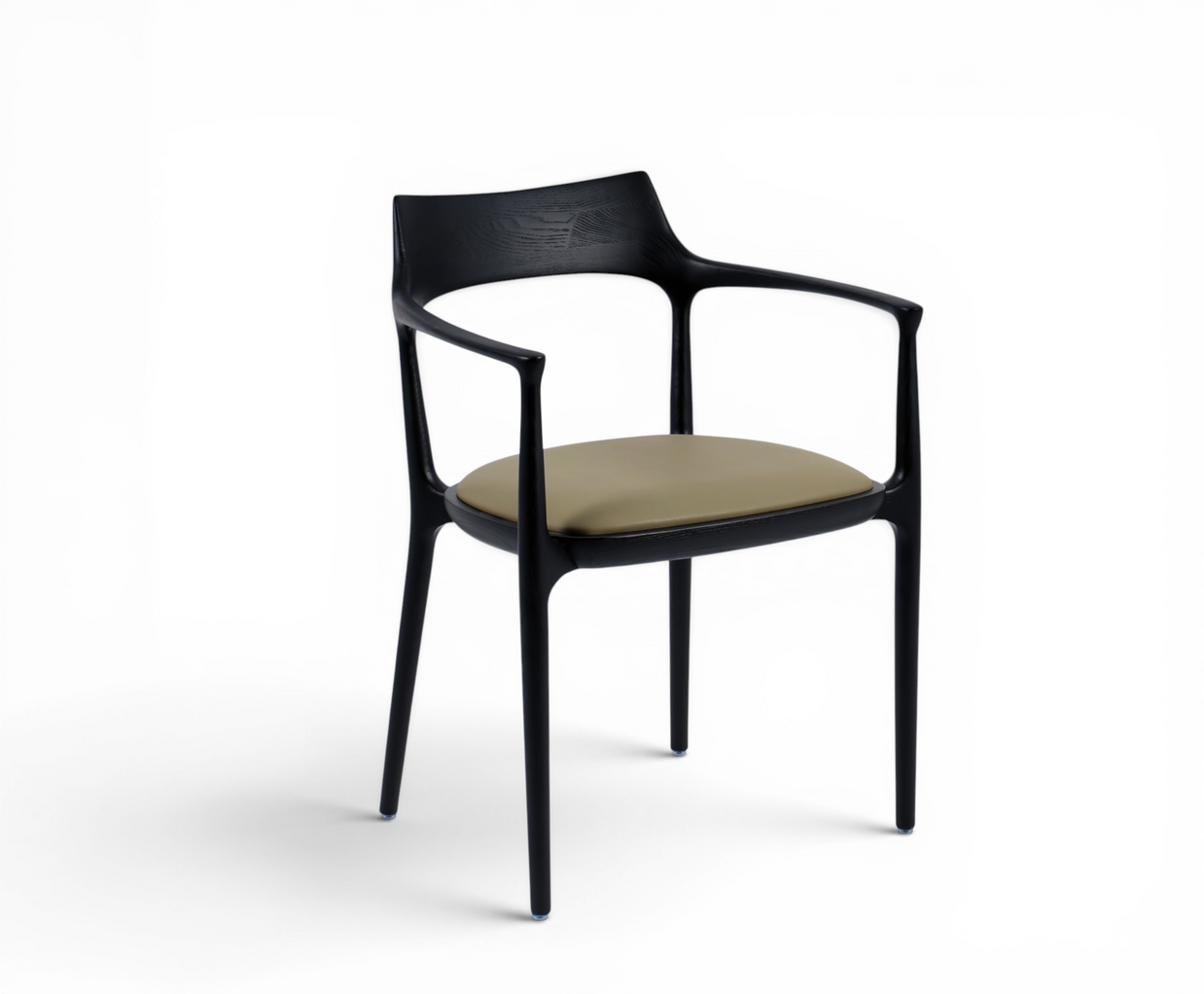 Nero Signature Dining Chair