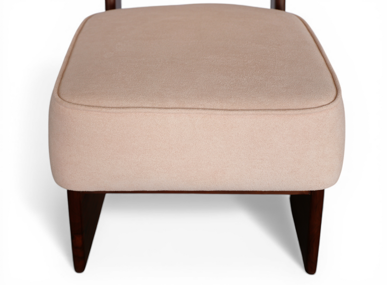 Serena Soft Lounge Chair