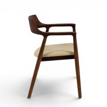 Versona Premium Dining Chair