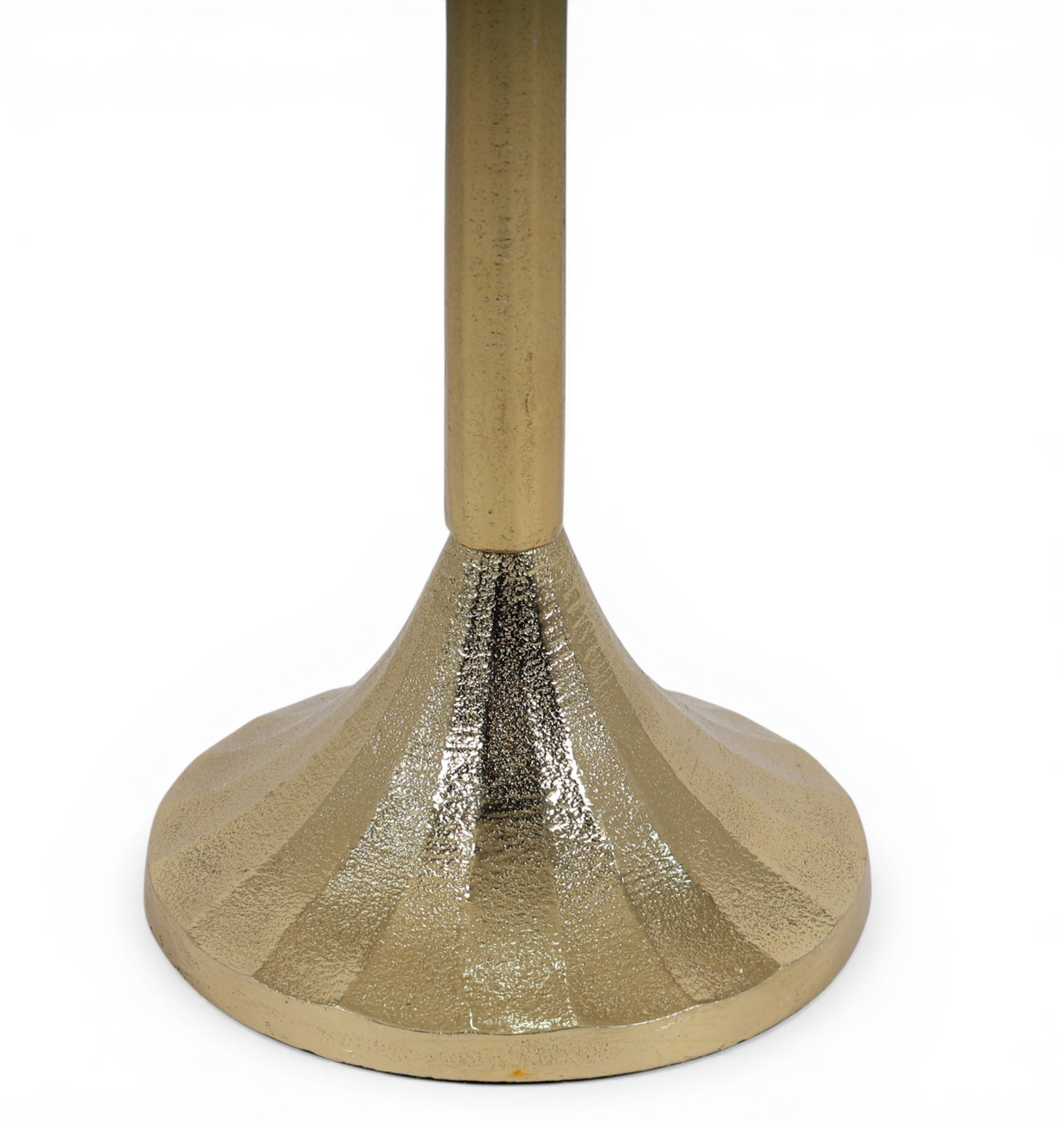 Linear Luxe Candle Accent