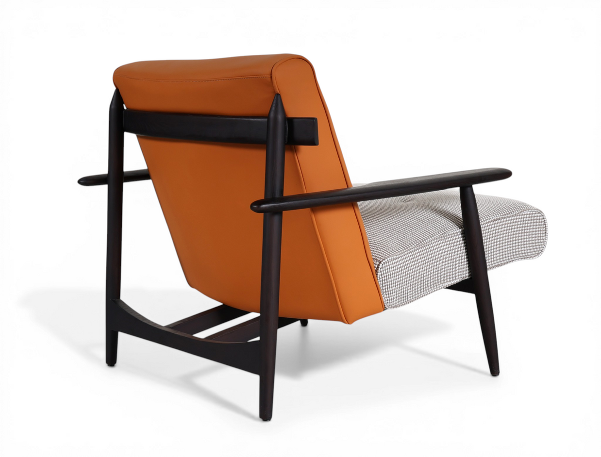 ZyraSoft Designer Lounge Chair