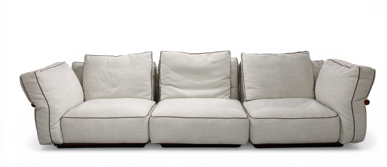 Qivara Plush Sofa