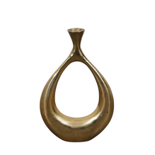 Eternelle Sculpted Bloom Vase