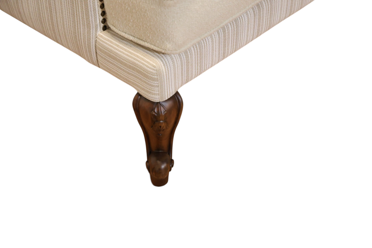 Safira Classic Lounge Sofa
