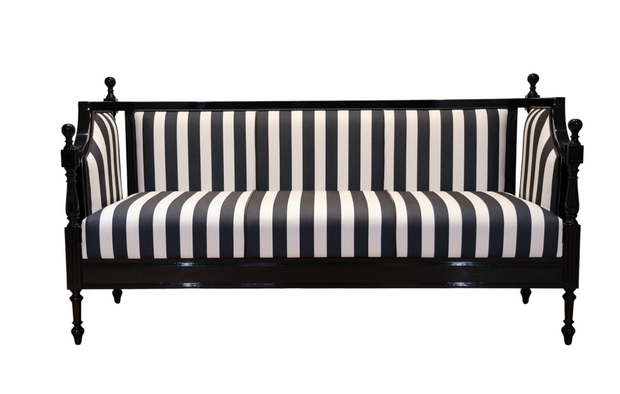 Stuttgart Classic Living Sofa