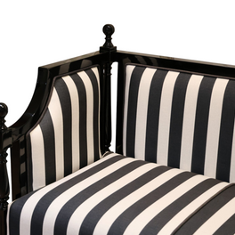 Stuttgart Classic Living Sofa