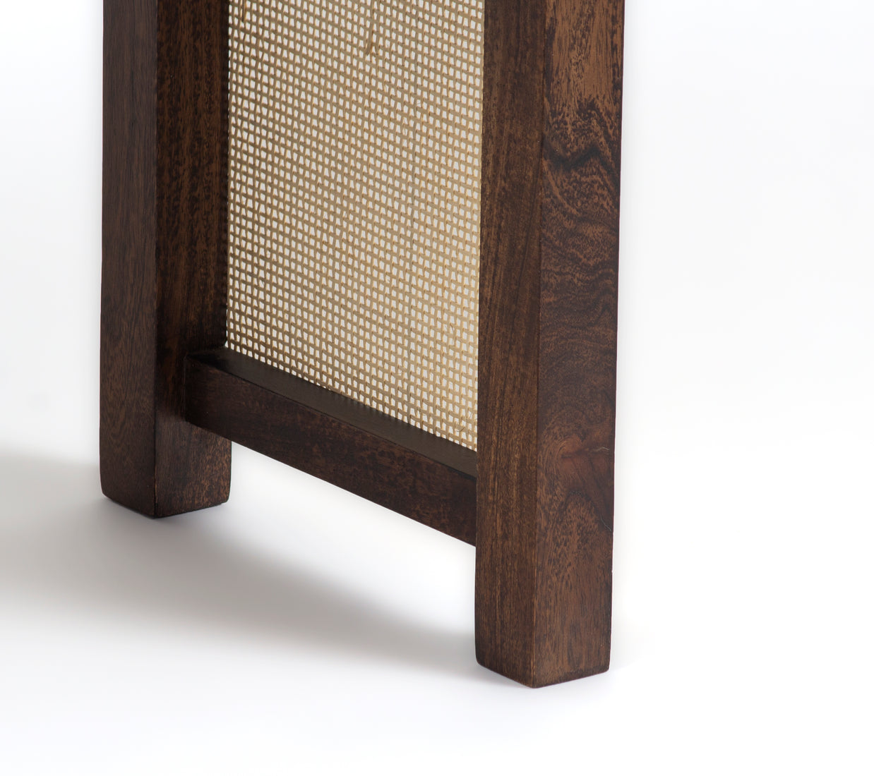 WovenFrame Utility Bench
